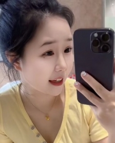 ʦ